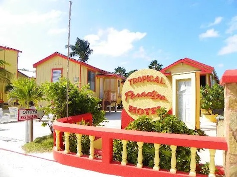 Welcome to Tropical Paradise Hotel - The Best Caye Caulker Hotel